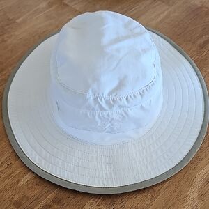 Outdoor Research White Wide Brim Hat